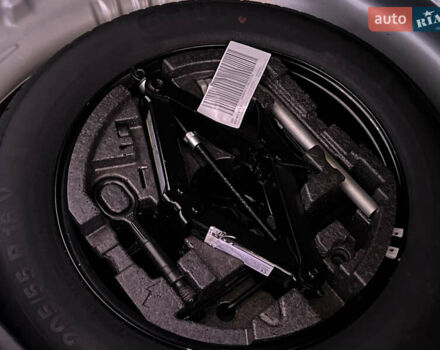 Серый Шкода Суперб, объемом двигателя 2 л и пробегом 302 тыс. км за 20200 $, фото 38 на Automoto.ua