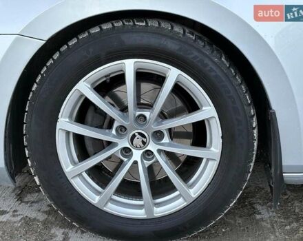 Серый Шкода Суперб, объемом двигателя 2 л и пробегом 128 тыс. км за 28390 $, фото 16 на Automoto.ua