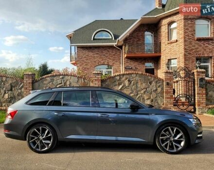 Сірий Шкода Суперб, об'ємом двигуна 2 л та пробігом 224 тис. км за 25999 $, фото 5 на Automoto.ua