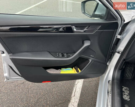 Серый Шкода Суперб, объемом двигателя 1.97 л и пробегом 69 тыс. км за 33000 $, фото 12 на Automoto.ua