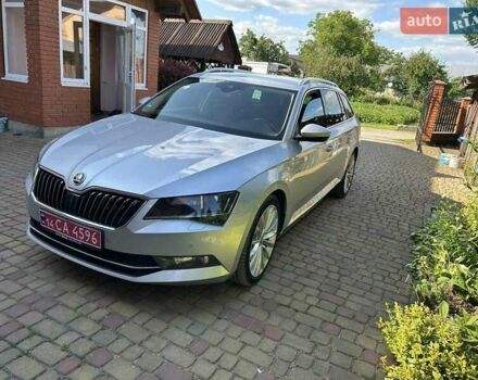 Серый Шкода Суперб, объемом двигателя 2 л и пробегом 248 тыс. км за 20500 $, фото 1 на Automoto.ua