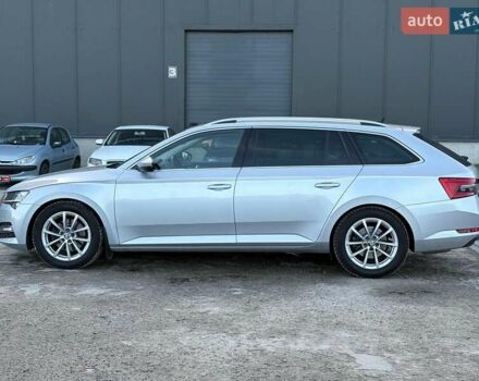 Серый Шкода Суперб, объемом двигателя 2 л и пробегом 128 тыс. км за 28390 $, фото 13 на Automoto.ua