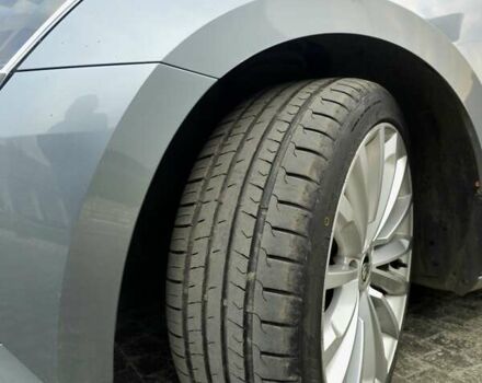 Сірий Шкода Суперб, об'ємом двигуна 2 л та пробігом 241 тис. км за 21700 $, фото 10 на Automoto.ua