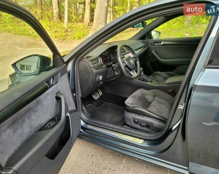 Сірий Шкода Суперб, об'ємом двигуна 2 л та пробігом 224 тис. км за 25999 $, фото 21 на Automoto.ua