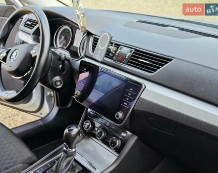 Серый Шкода Суперб, объемом двигателя 2.01 л и пробегом 173 тыс. км за 19999 $, фото 22 на Automoto.ua