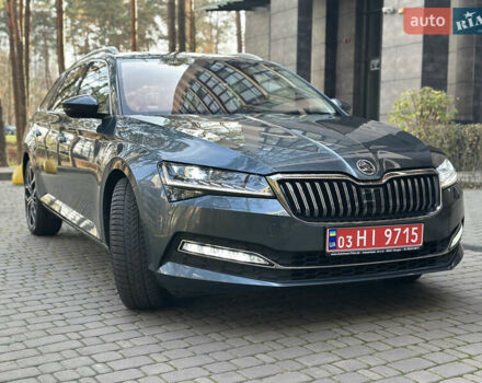 Сірий Шкода Суперб, об'ємом двигуна 2 л та пробігом 150 тис. км за 25500 $, фото 1 на Automoto.ua