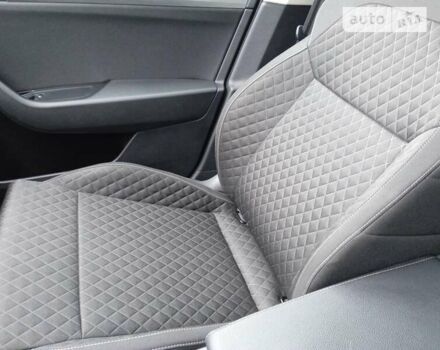 Серый Шкода Суперб, объемом двигателя 1.4 л и пробегом 108 тыс. км за 27900 $, фото 78 на Automoto.ua