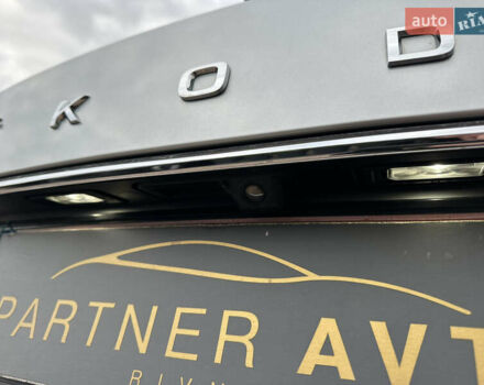 Серый Шкода Суперб, объемом двигателя 2 л и пробегом 182 тыс. км за 23999 $, фото 13 на Automoto.ua