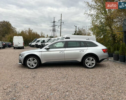 Серый Шкода Суперб, объемом двигателя 2 л и пробегом 182 тыс. км за 23999 $, фото 6 на Automoto.ua