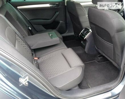 Серый Шкода Суперб, объемом двигателя 1.4 л и пробегом 108 тыс. км за 27900 $, фото 32 на Automoto.ua