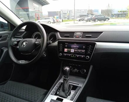 Серый Шкода Суперб, объемом двигателя 1.4 л и пробегом 108 тыс. км за 27900 $, фото 46 на Automoto.ua