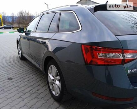 Серый Шкода Суперб, объемом двигателя 1.4 л и пробегом 108 тыс. км за 27900 $, фото 19 на Automoto.ua