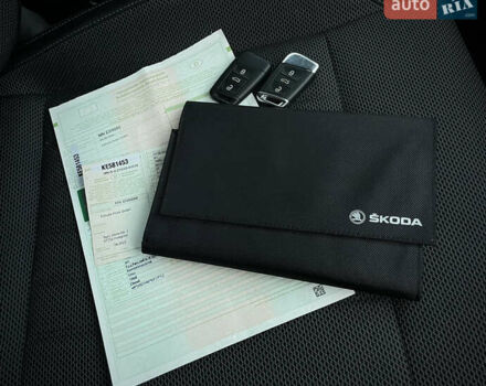 Сірий Шкода Суперб, об'ємом двигуна 1.97 л та пробігом 207 тис. км за 23999 $, фото 65 на Automoto.ua