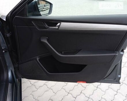 Серый Шкода Суперб, объемом двигателя 1.4 л и пробегом 108 тыс. км за 27900 $, фото 37 на Automoto.ua