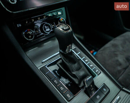 Серый Шкода Суперб, объемом двигателя 1.97 л и пробегом 159 тыс. км за 28400 $, фото 79 на Automoto.ua