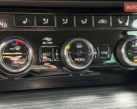 Серый Шкода Суперб, объемом двигателя 1.4 л и пробегом 180 тыс. км за 25999 $, фото 15 на Automoto.ua