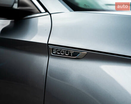 Серый Шкода Суперб, объемом двигателя 1.97 л и пробегом 159 тыс. км за 28400 $, фото 6 на Automoto.ua