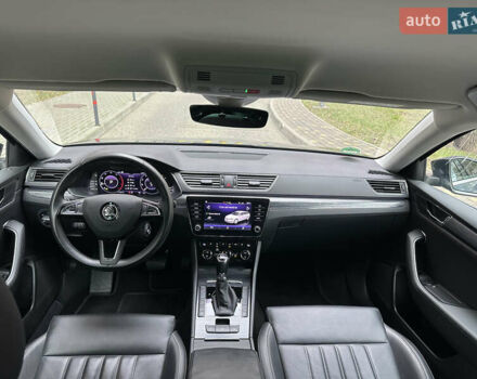 Сірий Шкода Суперб, об'ємом двигуна 2 л та пробігом 150 тис. км за 25500 $, фото 83 на Automoto.ua