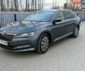 Серый Шкода Суперб, объемом двигателя 1.97 л и пробегом 243 тыс. км за 20495 $, фото 1 на Automoto.ua