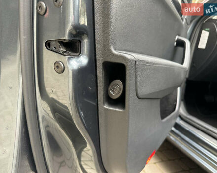 Сірий Шкода Суперб, об'ємом двигуна 2 л та пробігом 150 тис. км за 25500 $, фото 88 на Automoto.ua