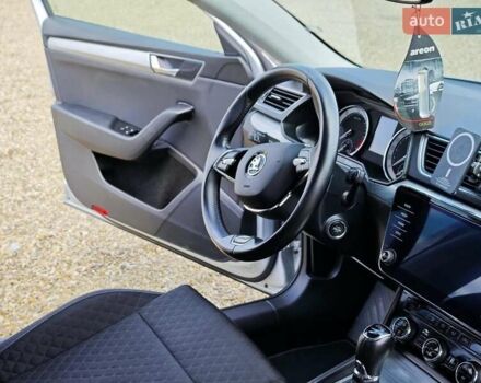 Серый Шкода Суперб, объемом двигателя 2.01 л и пробегом 173 тыс. км за 19999 $, фото 21 на Automoto.ua