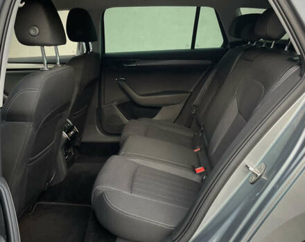 Сірий Шкода Суперб, об'ємом двигуна 1.97 л та пробігом 207 тис. км за 23999 $, фото 38 на Automoto.ua