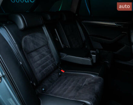 Серый Шкода Суперб, объемом двигателя 1.97 л и пробегом 159 тыс. км за 28400 $, фото 50 на Automoto.ua