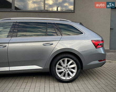 Сірий Шкода Суперб, об'ємом двигуна 1.97 л та пробігом 207 тис. км за 23999 $, фото 20 на Automoto.ua