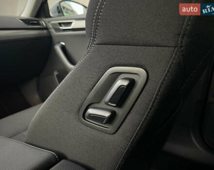 Сірий Шкода Суперб, об'ємом двигуна 1.97 л та пробігом 207 тис. км за 23999 $, фото 40 на Automoto.ua