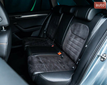 Серый Шкода Суперб, объемом двигателя 1.97 л и пробегом 159 тыс. км за 28400 $, фото 38 на Automoto.ua