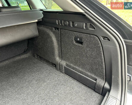 Сірий Шкода Суперб, об'ємом двигуна 2 л та пробігом 150 тис. км за 25500 $, фото 77 на Automoto.ua