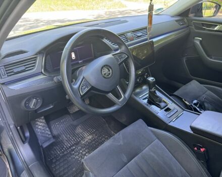 Серый Шкода Суперб, объемом двигателя 2 л и пробегом 187 тыс. км за 29000 $, фото 15 на Automoto.ua