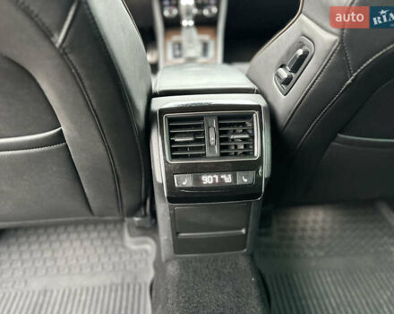 Серый Шкода Суперб, объемом двигателя 2 л и пробегом 182 тыс. км за 23999 $, фото 31 на Automoto.ua