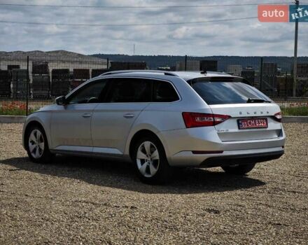 Серый Шкода Суперб, объемом двигателя 2.01 л и пробегом 173 тыс. км за 19999 $, фото 5 на Automoto.ua