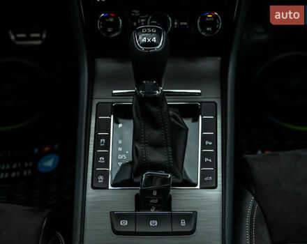 Серый Шкода Суперб, объемом двигателя 1.97 л и пробегом 159 тыс. км за 28400 $, фото 75 на Automoto.ua