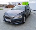 Серый Шкода Суперб, объемом двигателя 1.4 л и пробегом 108 тыс. км за 27900 $, фото 1 на Automoto.ua