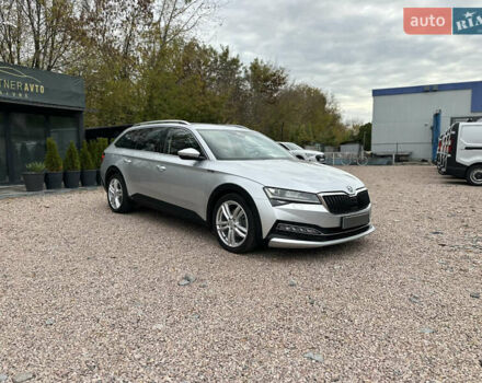 Серый Шкода Суперб, объемом двигателя 2 л и пробегом 182 тыс. км за 23999 $, фото 16 на Automoto.ua