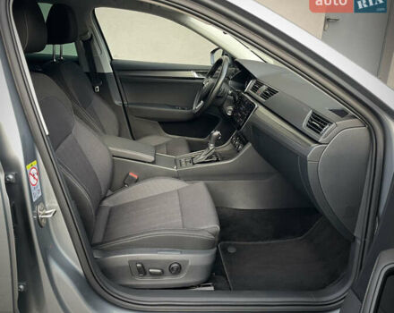 Сірий Шкода Суперб, об'ємом двигуна 1.97 л та пробігом 207 тис. км за 23999 $, фото 32 на Automoto.ua