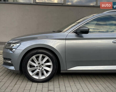 Сірий Шкода Суперб, об'ємом двигуна 1.97 л та пробігом 207 тис. км за 23999 $, фото 21 на Automoto.ua