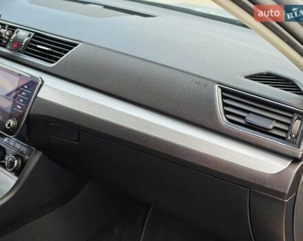 Серый Шкода Суперб, объемом двигателя 2.01 л и пробегом 173 тыс. км за 19999 $, фото 25 на Automoto.ua