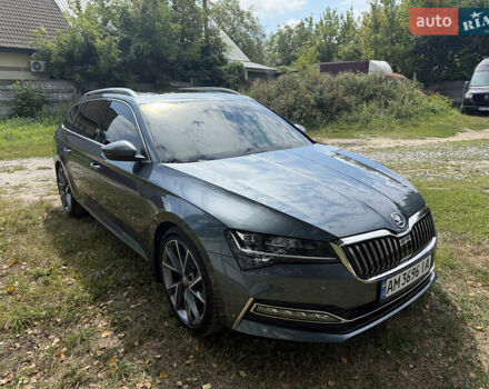 Сірий Шкода Суперб, об'ємом двигуна 1.97 л та пробігом 105 тис. км за 31200 $, фото 2 на Automoto.ua