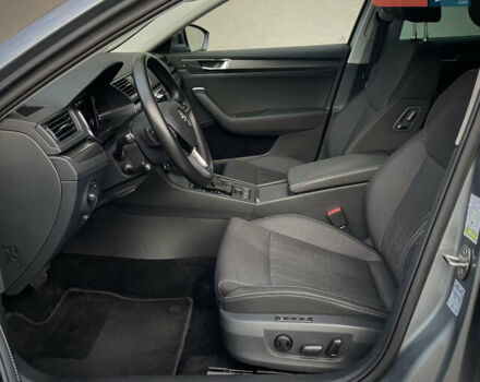 Сірий Шкода Суперб, об'ємом двигуна 1.97 л та пробігом 207 тис. км за 23999 $, фото 31 на Automoto.ua