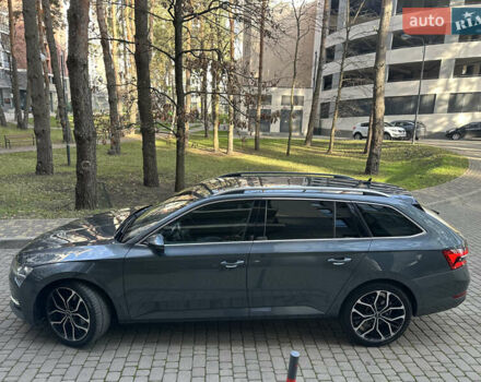 Сірий Шкода Суперб, об'ємом двигуна 2 л та пробігом 150 тис. км за 25500 $, фото 17 на Automoto.ua