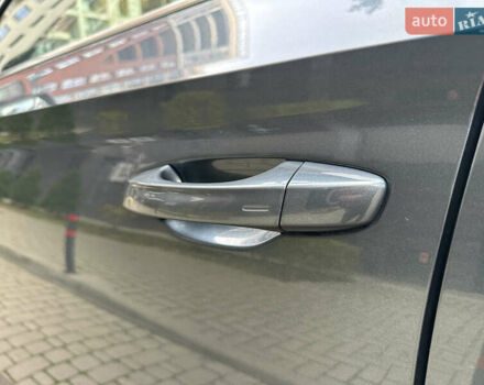 Сірий Шкода Суперб, об'ємом двигуна 2 л та пробігом 150 тис. км за 25500 $, фото 82 на Automoto.ua