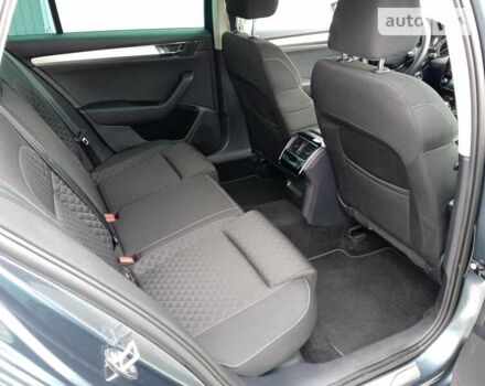 Серый Шкода Суперб, объемом двигателя 1.4 л и пробегом 108 тыс. км за 27900 $, фото 34 на Automoto.ua