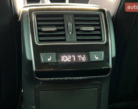 Серый Шкода Суперб, объемом двигателя 1.4 л и пробегом 180 тыс. км за 25999 $, фото 19 на Automoto.ua