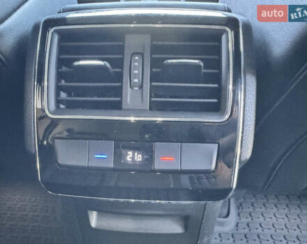 Серый Шкода Суперб, объемом двигателя 2 л и пробегом 183 тыс. км за 22900 $, фото 31 на Automoto.ua