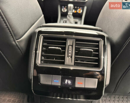 Серый Шкода Суперб, объемом двигателя 2 л и пробегом 183 тыс. км за 22800 $, фото 24 на Automoto.ua