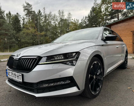 Шкода Суперб 2021 в Луцке на Automoto.ua Серый Шкода Суперб, объемом двигателя 1.97 л и пробегом 224 тыс. км за 28600 $, фото 5 на Automoto.ua