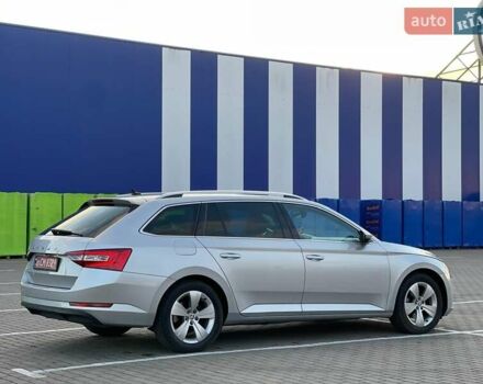 Серый Шкода Суперб, объемом двигателя 1.97 л и пробегом 273 тыс. км за 19200 $, фото 7 на Automoto.ua